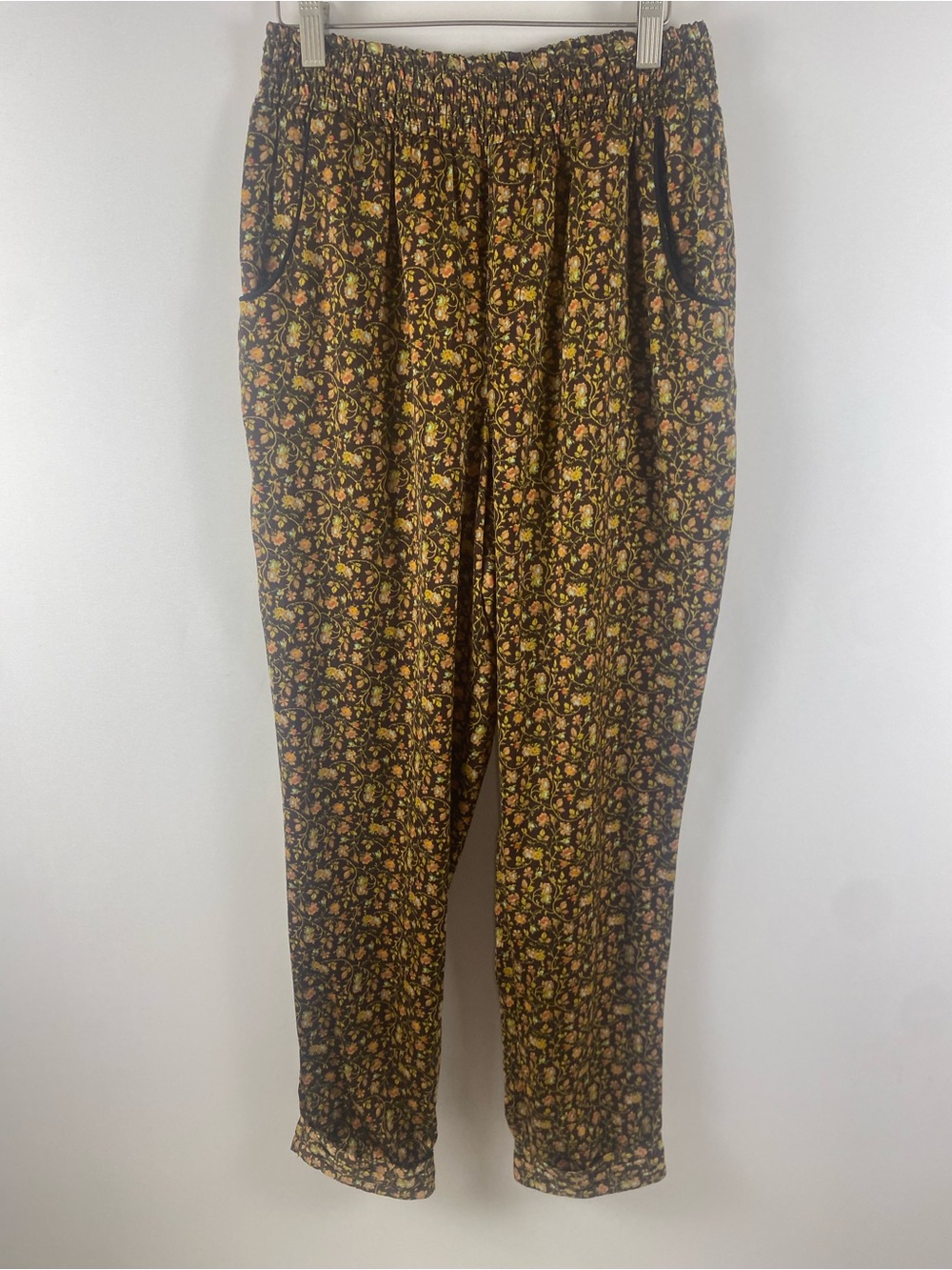 Victoria Secret Lightweight “Satin” Pull On Floral Ankle Cuff Pants Size S/P